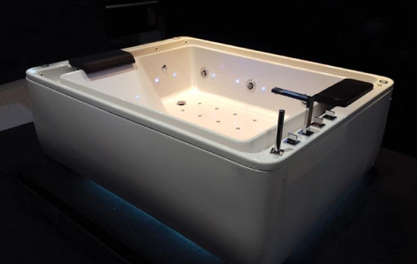 Massage Bathtubs